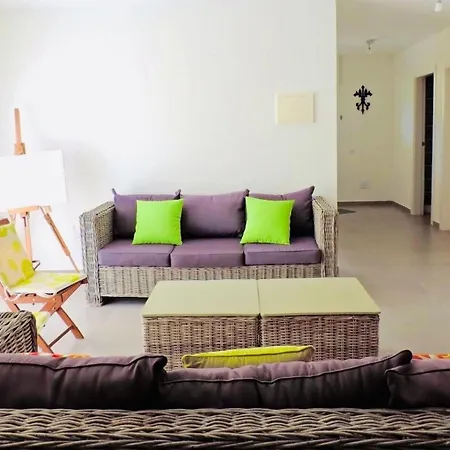 Hetty House - Ferrel, Big House, Balcony With Open View * Ferrel (Leiria)